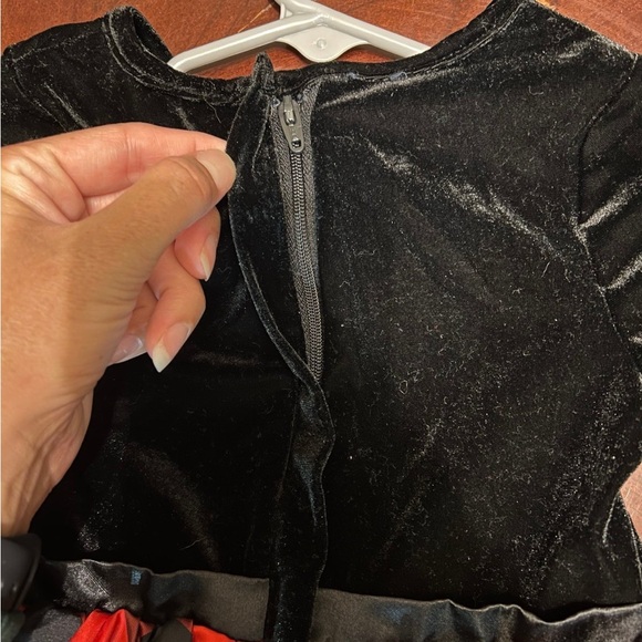 Baby Toddler Girl 2T Black and Red Plaid Long Sleeve Dress - Picture 6 of 6